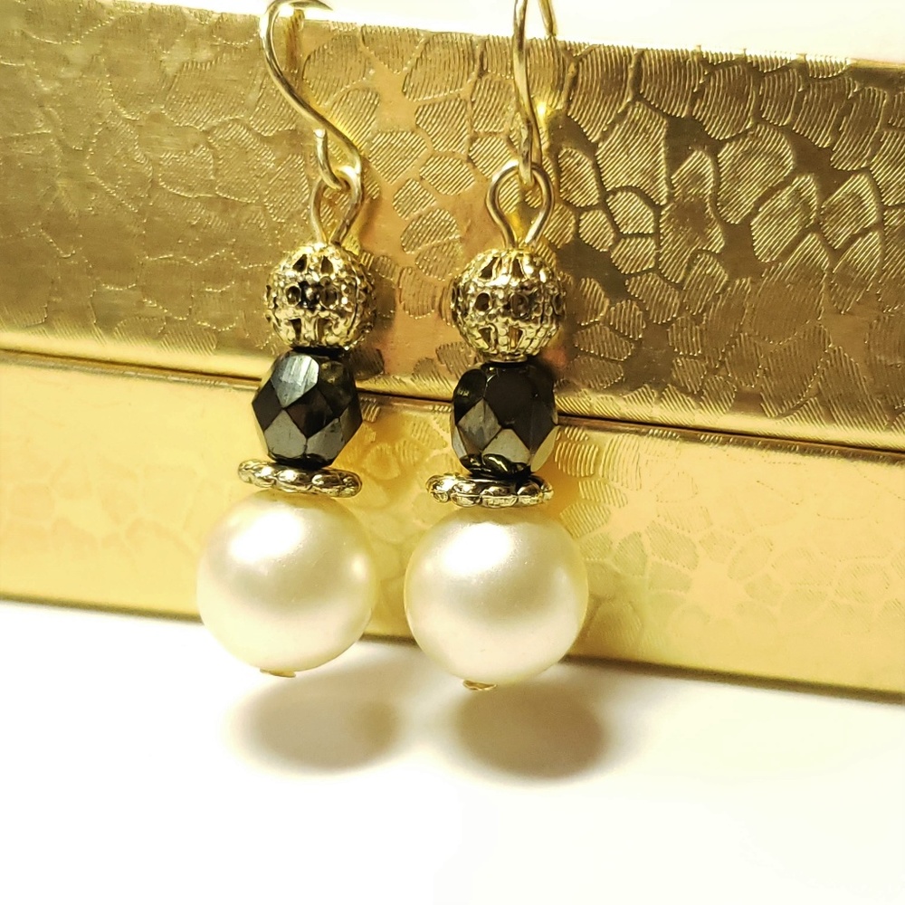3/$15 Faux Pearl & Bronze Glass Earrings